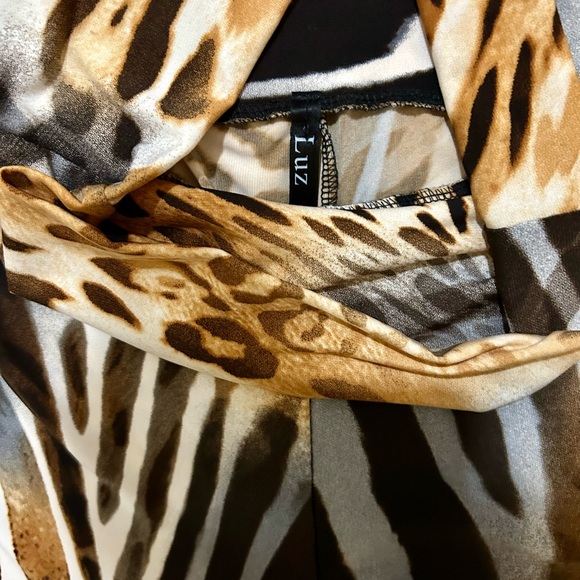 💜BOGO SALE💜 Luz Animal Print Wide-Leg Pants - Picture 4 of 4